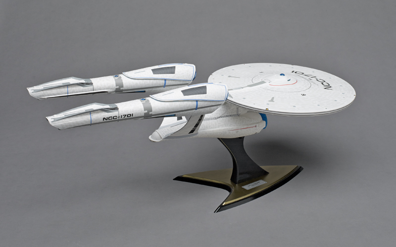 Revell Germany 1 500 Scale Star Trek Into Darkness Uss