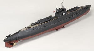 Lindberg 1/72 scale IJN <i>I-53</i> submarine and Kaitens